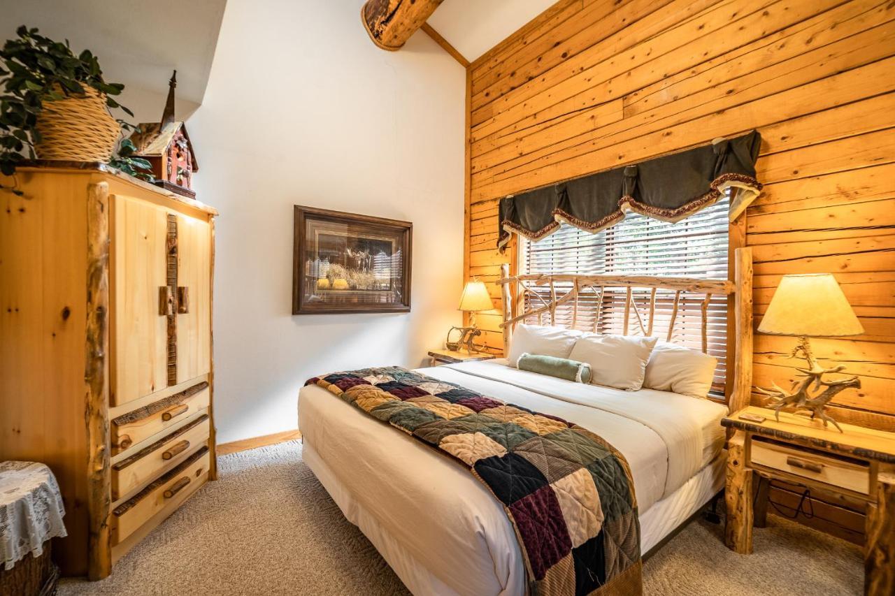 Cabins At Grand Mountain Branson Buitenkant foto