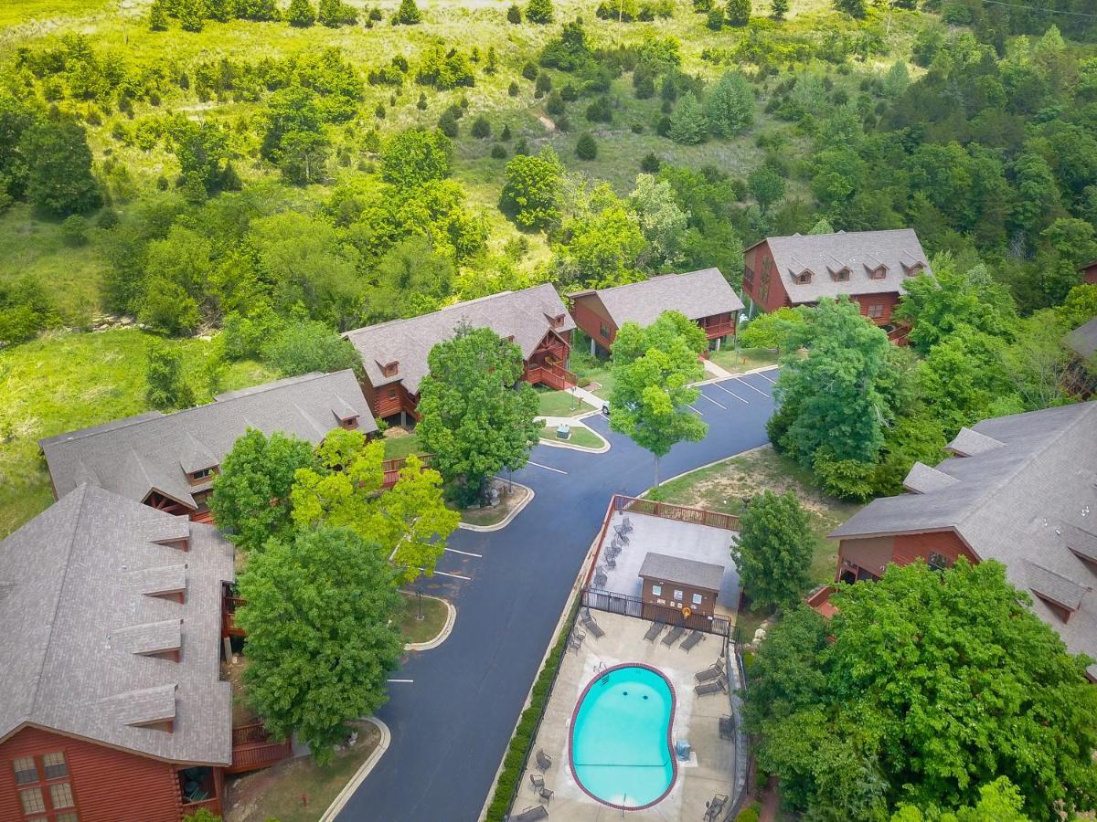 Cabins At Grand Mountain Branson Buitenkant foto