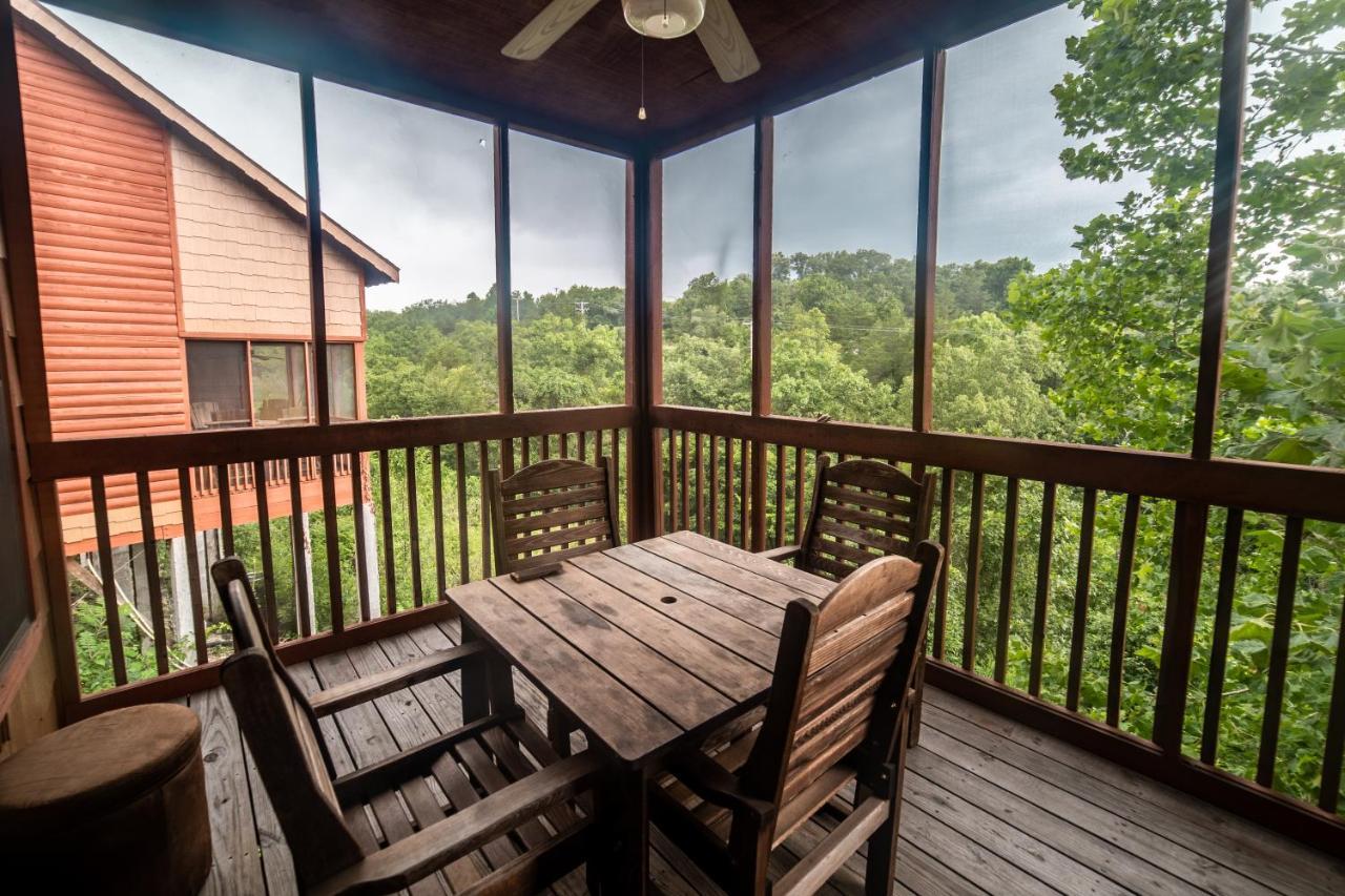 Cabins At Grand Mountain Branson Buitenkant foto