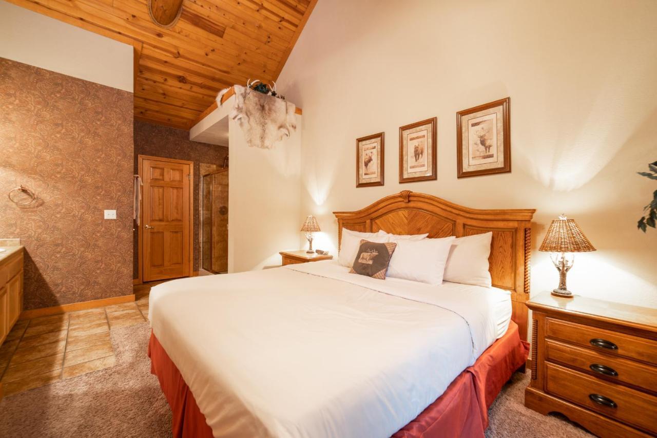 Cabins At Grand Mountain Branson Buitenkant foto