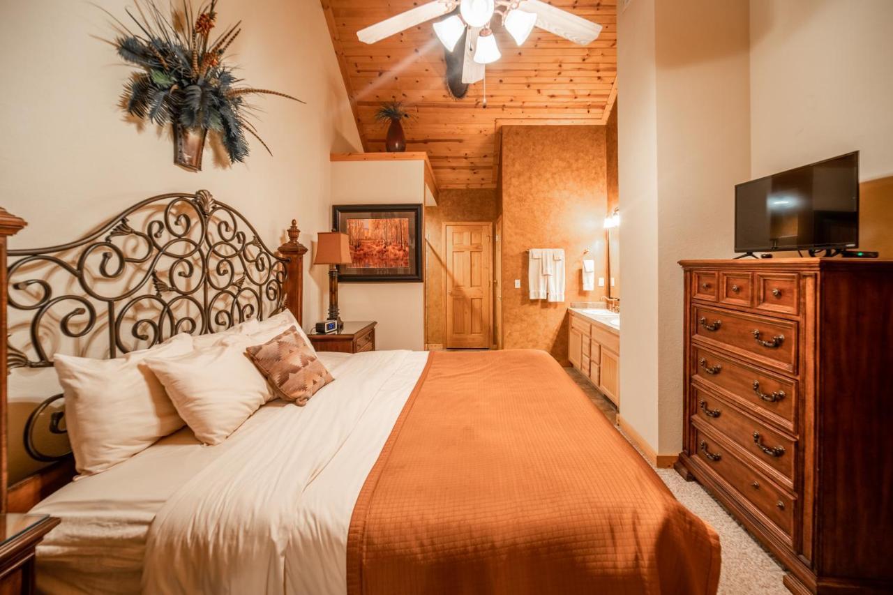 Cabins At Grand Mountain Branson Buitenkant foto