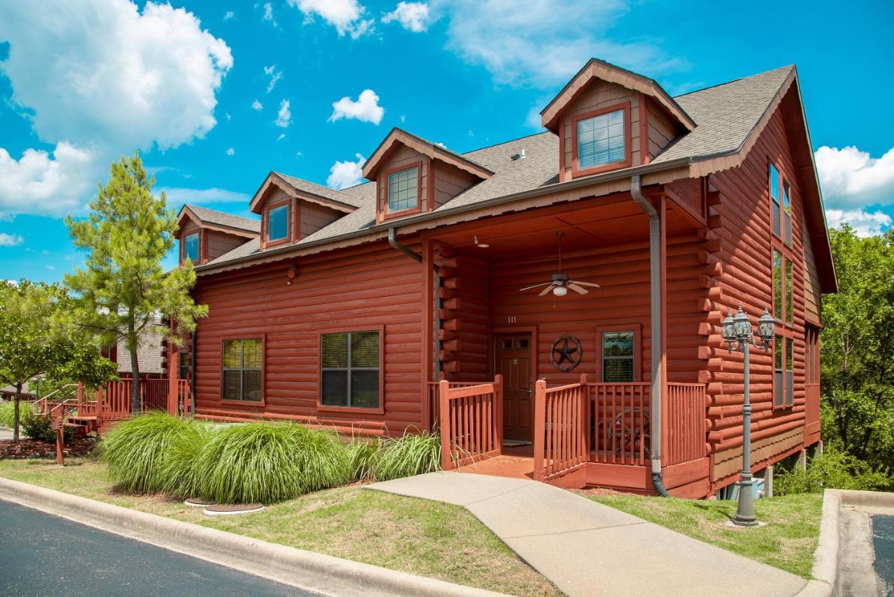 Cabins At Grand Mountain Branson Buitenkant foto