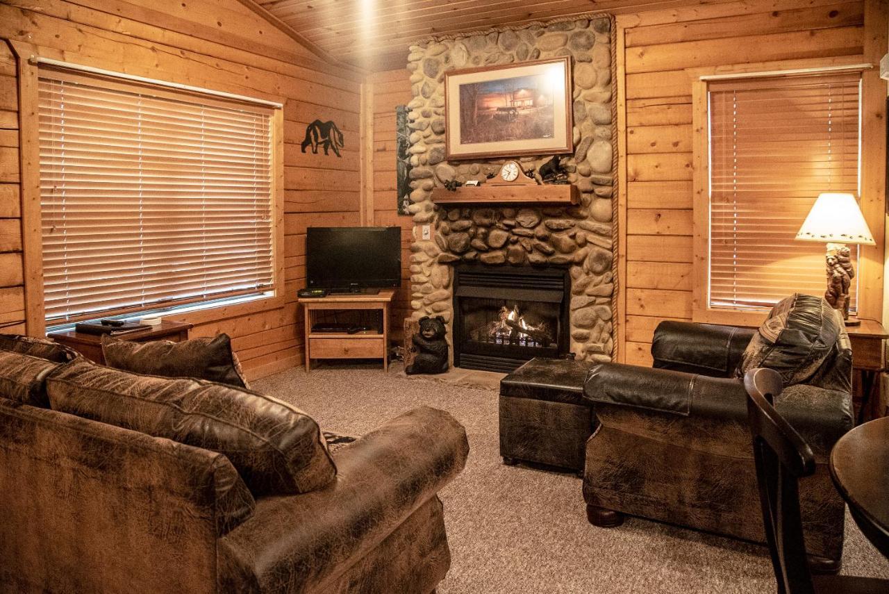 Cabins At Grand Mountain Branson Buitenkant foto